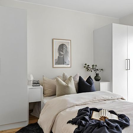 Modern Apartment In The Center Of เบอร์เกน ภายนอก รูปภาพ